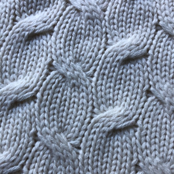 Calvin Klein Sweater with Tags - Picture 3 of 5